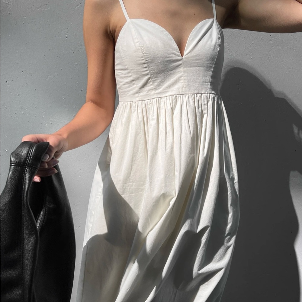 Sweetheart neckline poplin midi dress